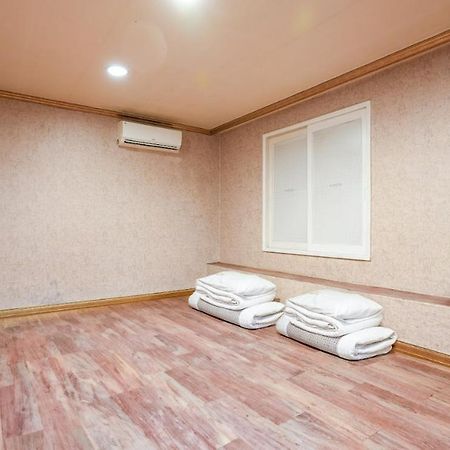 K Motel Daeyeon Busan Esterno foto