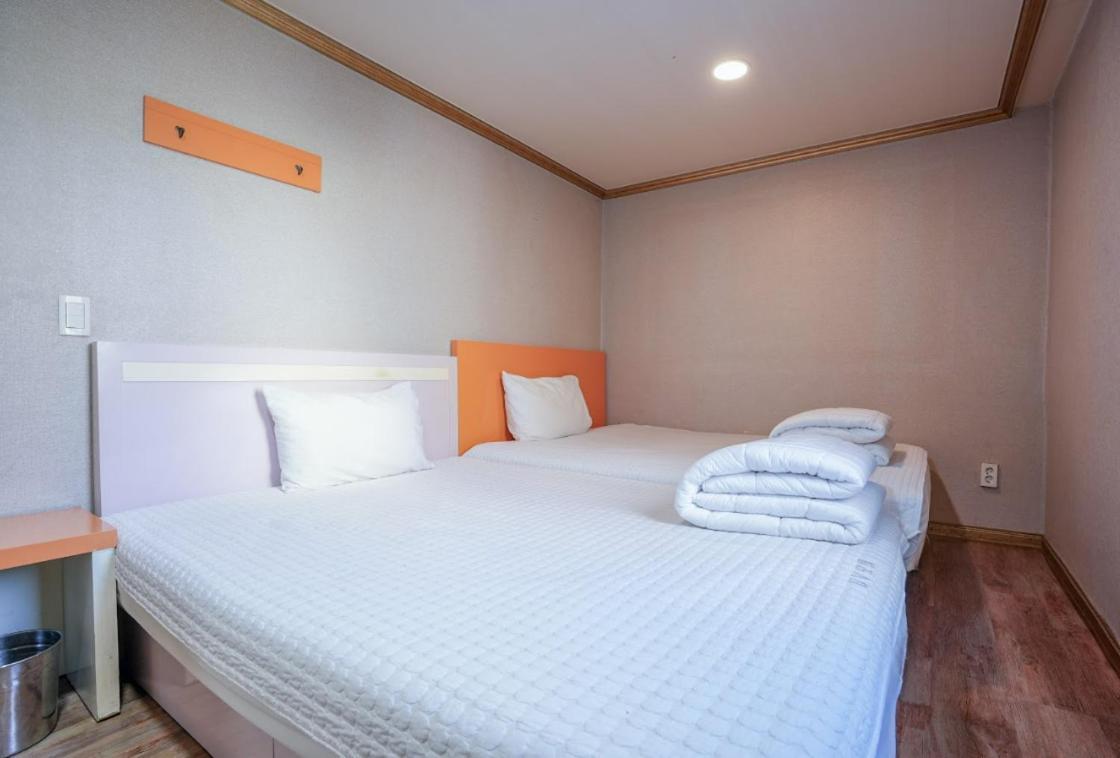 K Motel Daeyeon Busan Esterno foto